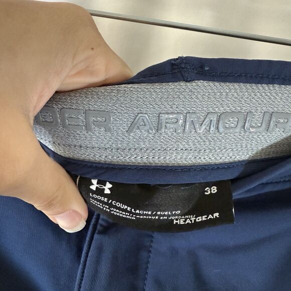 Under Armour Shorts Men's 38 Navy Blue Loose Golf Athletic Pockets - Picture 4 of 6